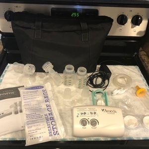 Ameda Finnese Double Breastpump